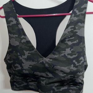 Fabletics Camo Print Women's Sports Bra 3XL